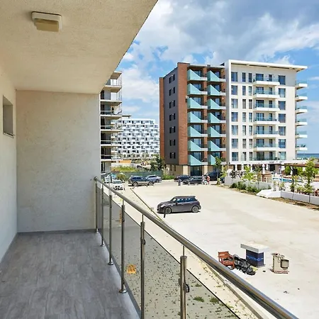 Miruna Luxury Astoria *