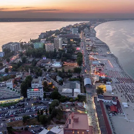 Miruna Luxury Astoria Mamaia Nord *