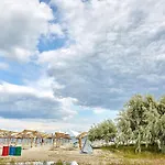 Miruna Luxury Astoria Mamaia Nord * Нэводари